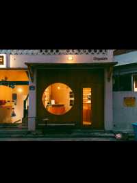 Undiscovered old tea house in Seoul 