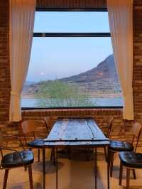 지리산 뷰가 끝내주는 대형 카페, 라플라타 ☕🏔