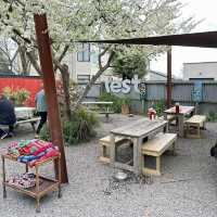 popular place with high service standards