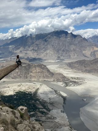 [Pakistan] Head to a spectacular spot jutting out into the sky [Skardu]