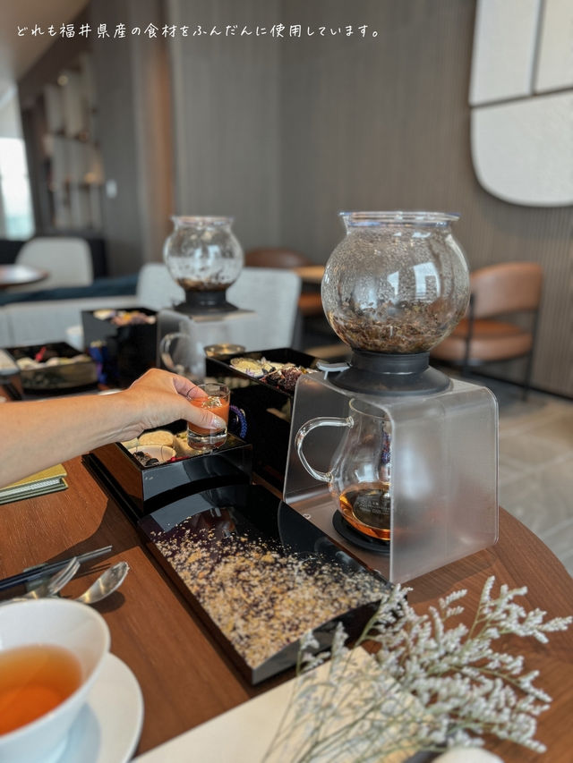 越前漆器を使ったここでしか食べられないアフタヌーンティー🍽