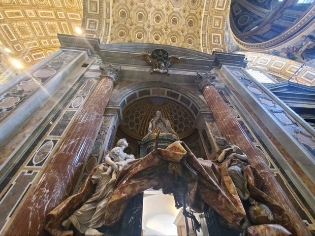[🇻🇦バチカン] 圧巻の美しさ、サン・ピエトロ大聖堂とミケランジェロのピエタ
