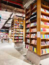 “BookXcess MyTOWN: KL’s Hidden Gem for Bookworms and Coffee Lovers”