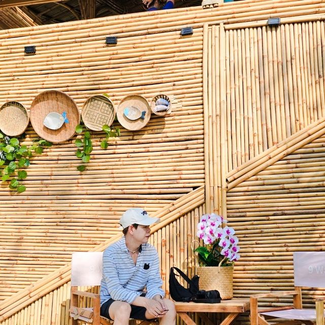 9 Ways Cafe & Craft - ๙ วิถี