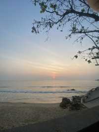 หาดสวยน้ำใส