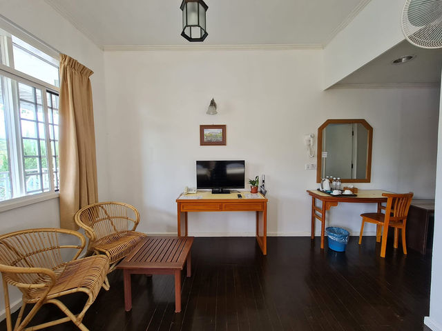 “Kinabalu Pine Resort: A Tranquil Escape with Breathtaking Mountain Views”