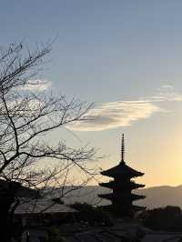 Step Back in Time on Ninenzaka Street – Kyoto’s Timeless Treasure