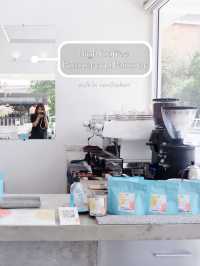 คาเฟ่นนทบุรี • High Coffee Roaster and Patissier