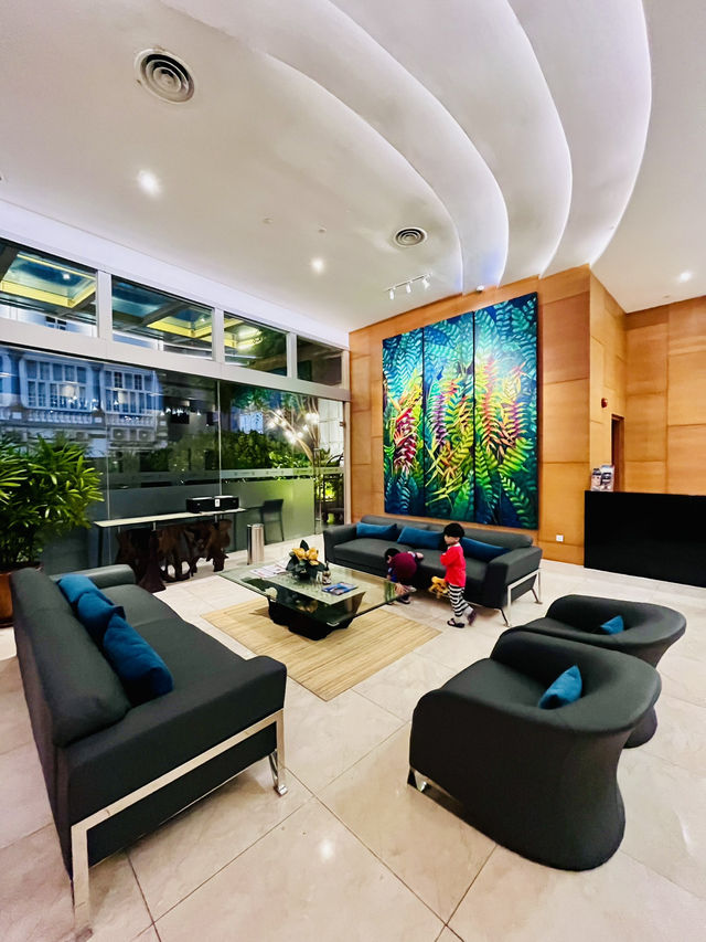 The Waterfront Hotel Kuching: A Stylish Stay in the Heart of the City 