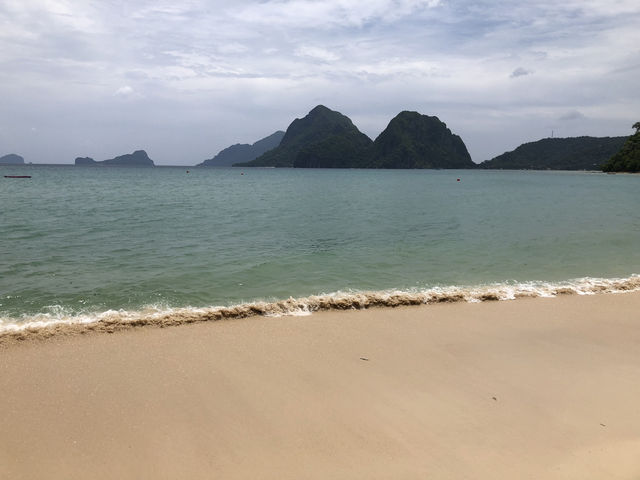 Las Cabañas Beach｜愛妮島最迷人的日落海灘，椰林、海風與金色餘暉的完美交織 