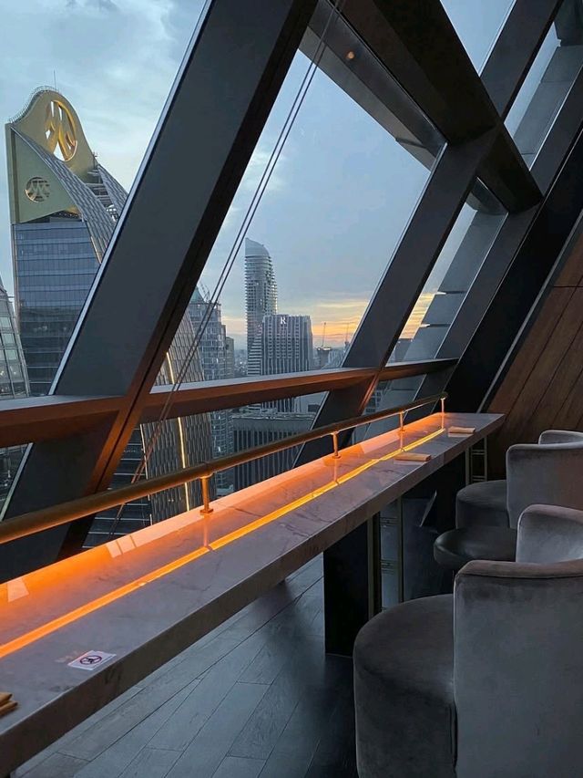 City of Lights, City of Love – A Romantic Hideaway at Rosewood Bangkok