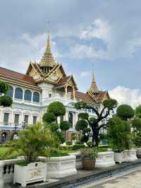 วัดพระศรีรัตนศาสดาราม วัดคู่บ้านคู่เมืองของแผ่นดิน