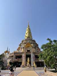 วัดพระธาตุผาซ่อนแก้ว – ไหว้พระเสริมบุญบนเขา
