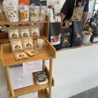 ร้านกาแฟ แลเขา คาเฟ่แลนมาร์คแห่งใหม่ในตัวเมืองสตูล