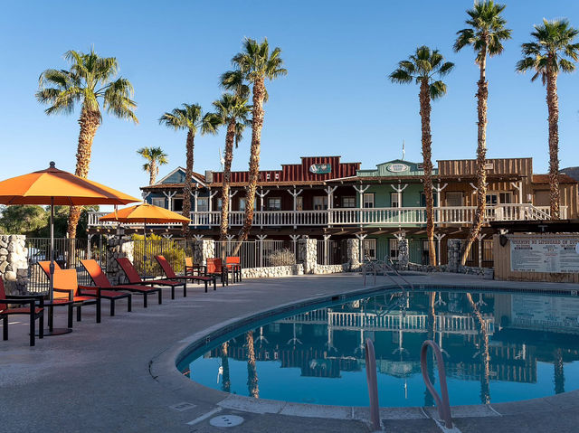 Palm Canyon Hotel & RV Resort 