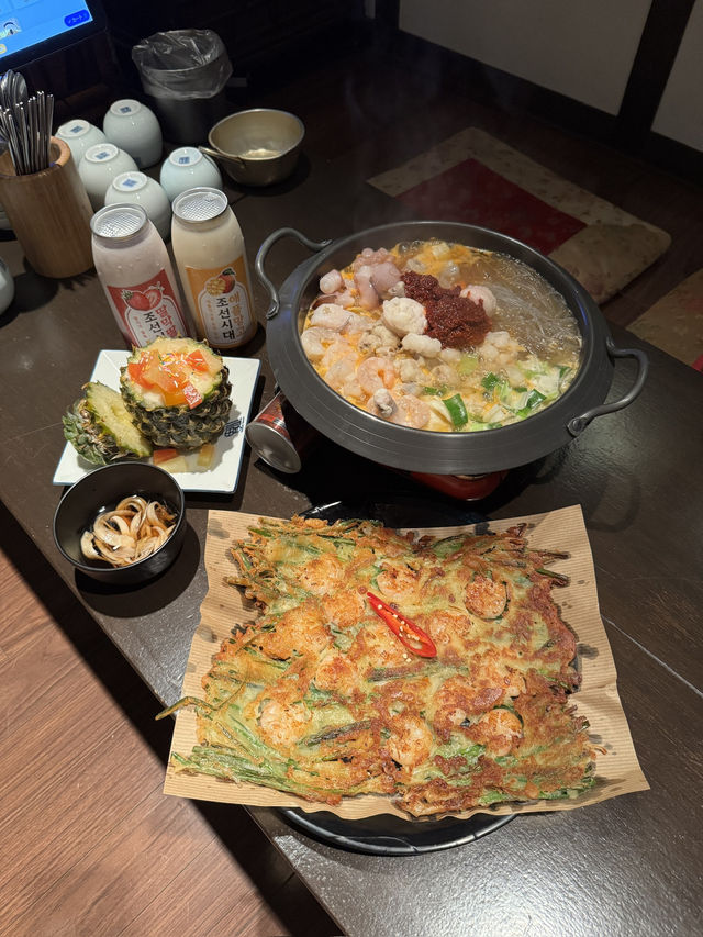 【韓国旅行】韓国ドラマの撮影地としても有名な 弘大の居酒屋