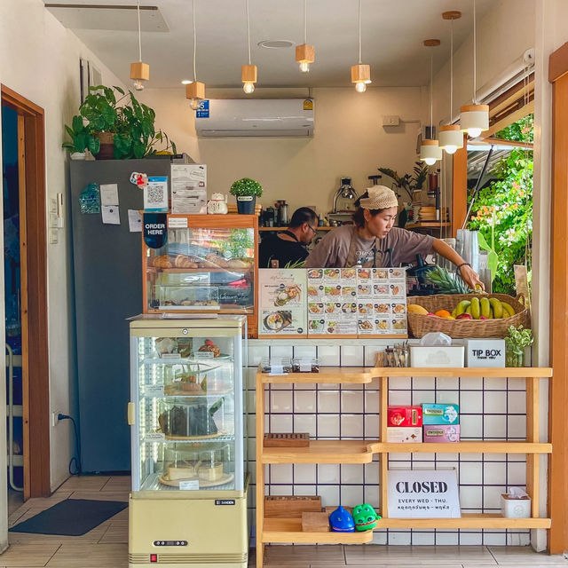 คาเฟ่ต้นเฟื่องฟ้าใหญ่ หัวหิน