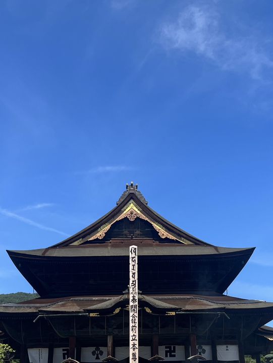 ⛩【長野・善光寺】一度は詣でたい「無宗派」の祈りの場。闇をくぐって心が洗われる体験