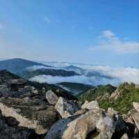 Gwittaegicheongbong at Seoraksan Was Wild