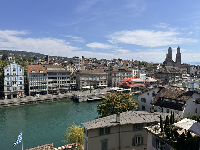 【リンデンホフの丘（Lindenhof）｜チューリッヒ旧市街を一望できる絶景スポット】