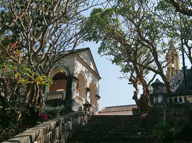 เที่ยว..พระนครคีรี เมืองเพชร