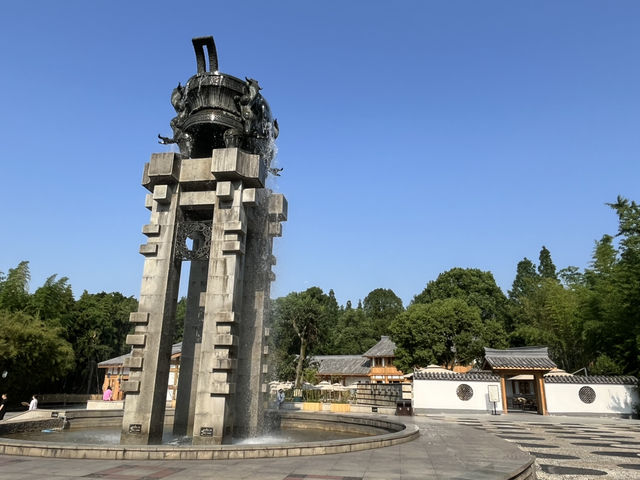 🌿 Huanhuaxi Park – A Calm Escape in the Heart of Chengdu