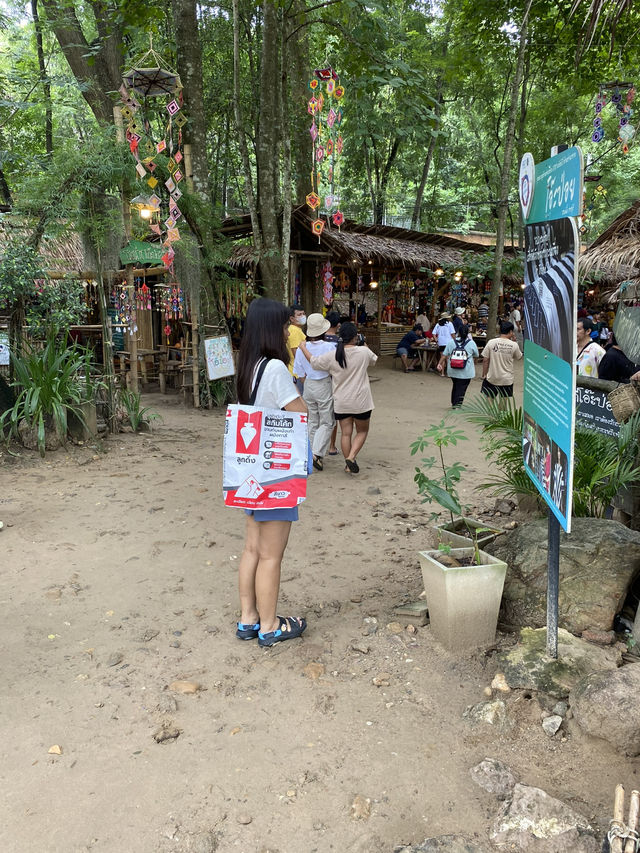มาเที่ยวตลาดโอ๊ะป่อยกัน ตลาดดีดีของกินอร่อย 