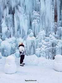 น้ำตกน้ำแข็งสุดว้าวใน Snow Valley