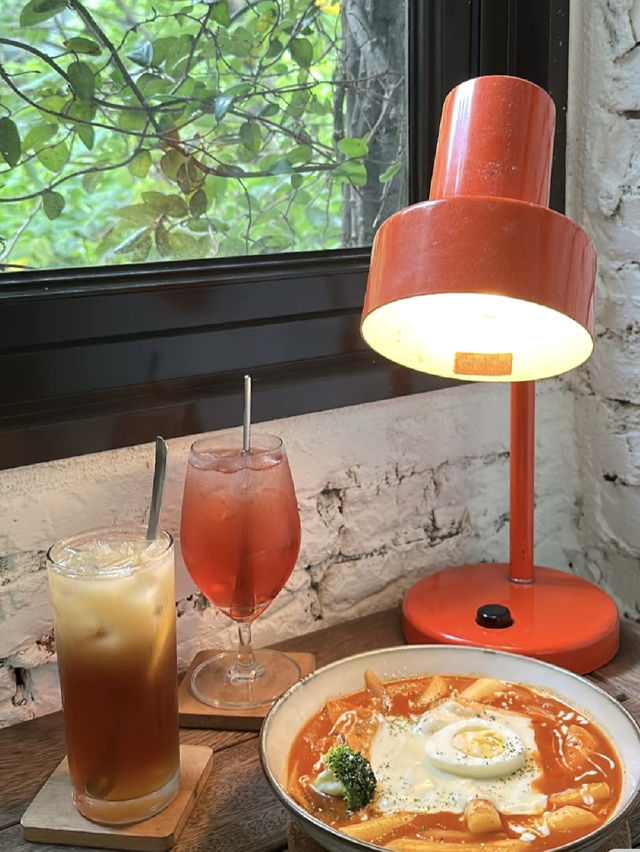復古老宅咖啡廳 💕 韓國OPPA經營的 ! 2J Cafe 大安站 