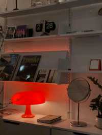 Jo Coffee & Space