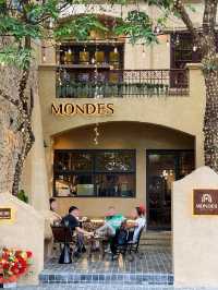 MONDES