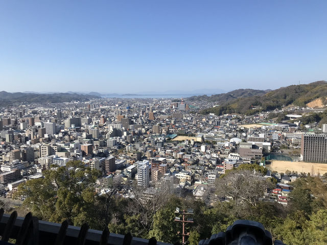 日本現存12天守-松山城