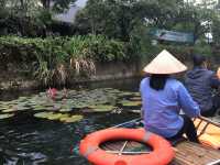 🚣‍♀️✨ Tranquility in Trang An – A Scenic River Rafting Experience in Vietnam