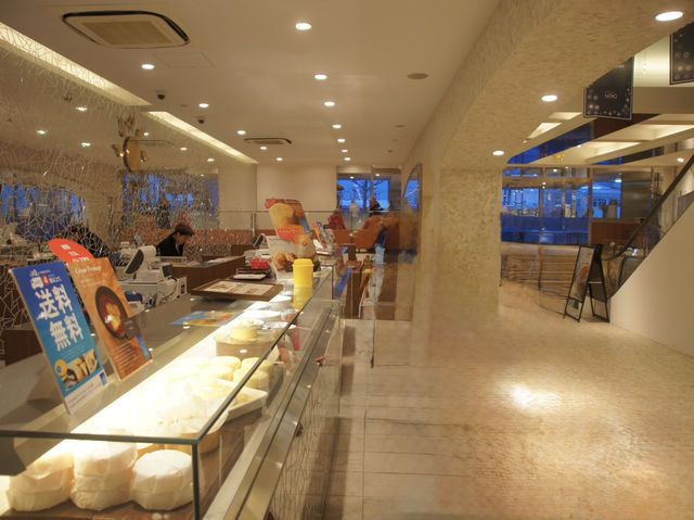 🧁 Sweet Escape in Otaru – LeTAO PATHOS Delights