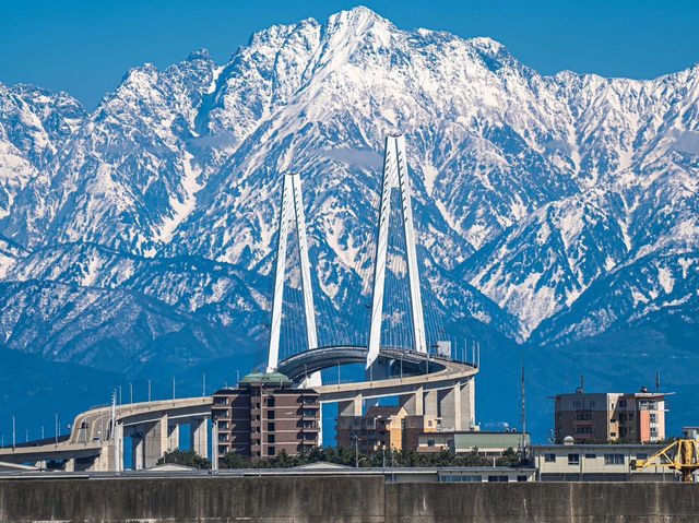 日本🇯🇵 威尼斯🛳️🌄新湊內川運河