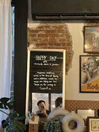 ร้านอาหารสไลด์เค้มป์ > สวนลุงรัญ น่าน