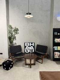 MOMENT COFFEE – A Stylish Chill Spot in the Heart of Makati