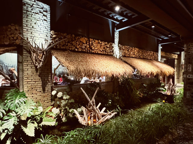 《逐鹿炭火燒肉 · 屏東店》