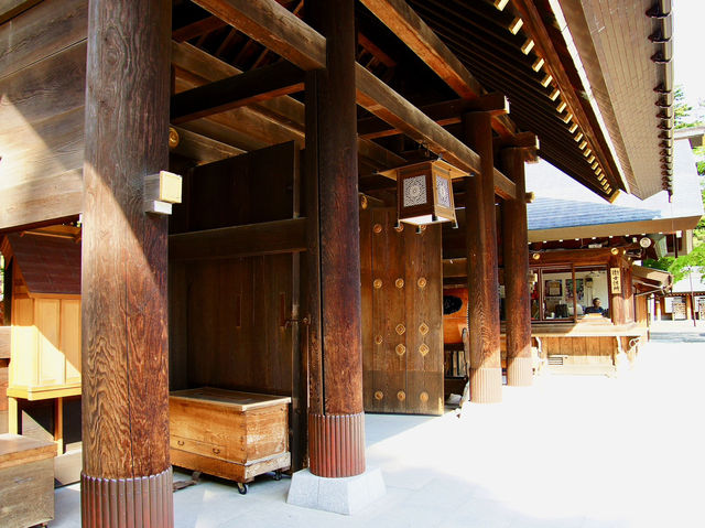 ⛩️ Serene Escape at Hokkaido Jingu