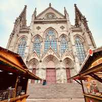 Temple Saint-Étienne: A Gothic Masterpiece in Alsace’s Summer Light