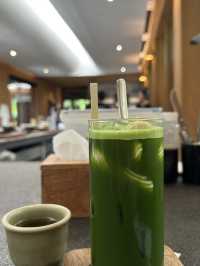 Third-Wave Nirvana: The Baristro’s Bamboo-Steamed Silence