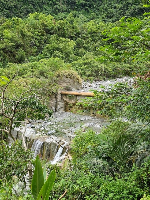 花蓮｜秘境玩水夏日選擇〔翡翠谷〕💧🏞️