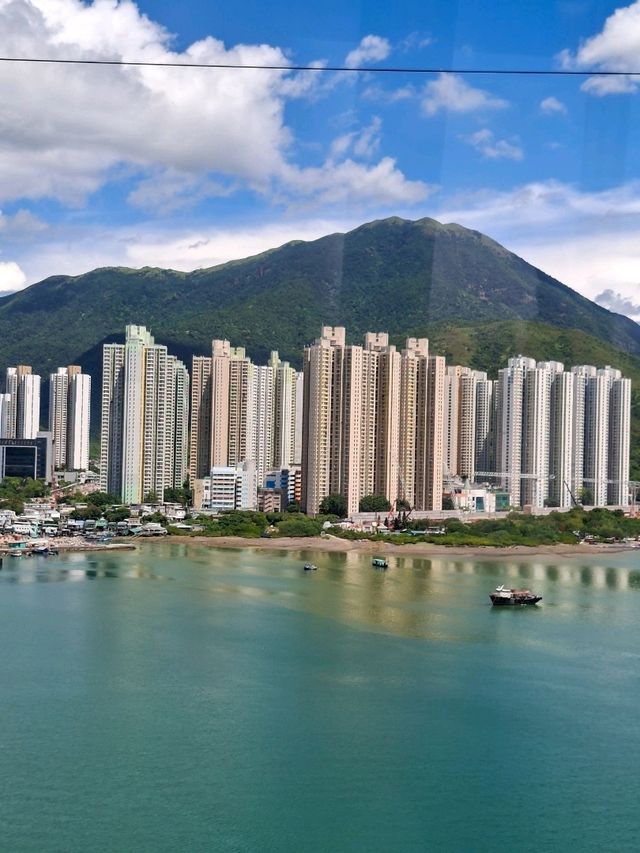 ขึ้นกระเช้าไปนองปิง (Ngong Ping 360): ซื้อตั๋วง่ายๆผ่าน trip.com