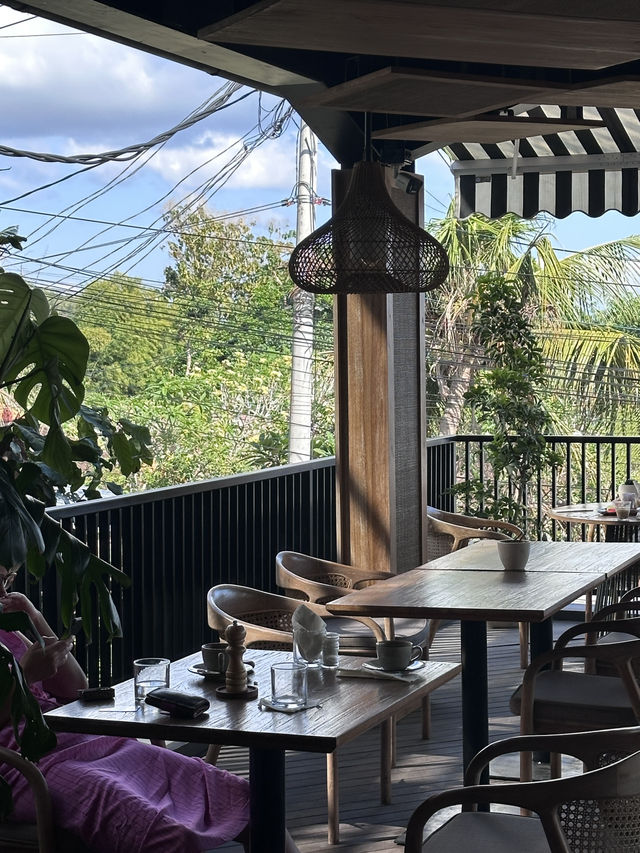 🍽️ 5Kitchen Bali 후기 – 깔끔한 한 끼 식사, 무난하게 좋았던 곳