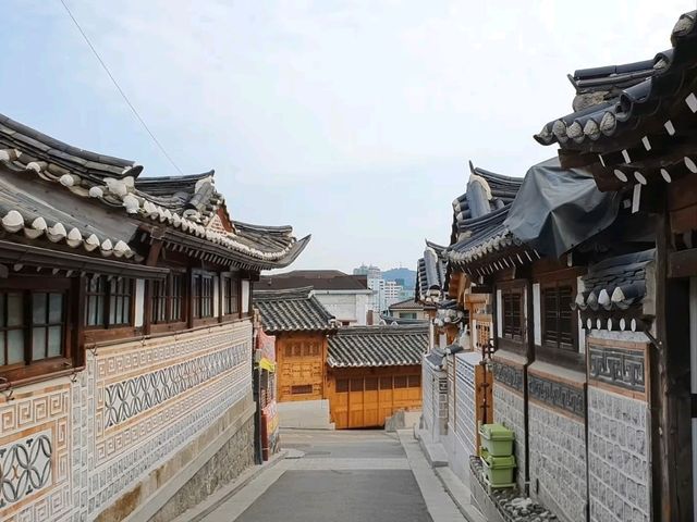 A Stroll Through Bukchon Hanok Village