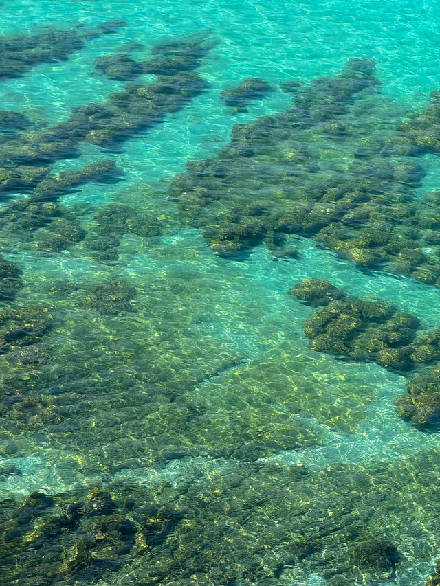 หาดถ้ำพัง เกาะสีชัง 🌊🌴