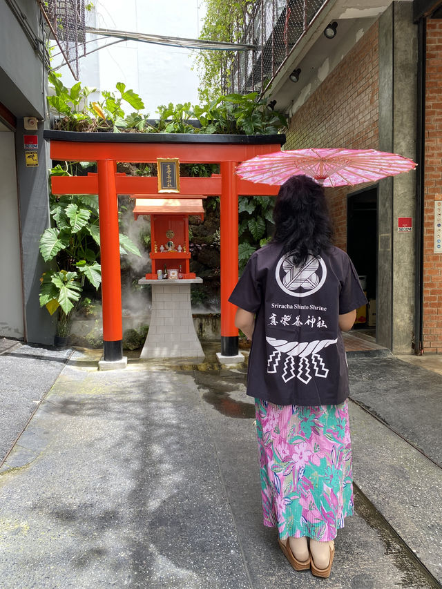 ไหว้พระขอพรแบบญี่ปุ่นที่ Sriracha Shinto Shrine 🙏🏻
