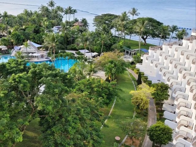 Sun, Sand & Smiles: Shangri‑La’s Rasa Sentosa