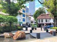 A Chill Slice of Green in the City : Telok Ayer Green