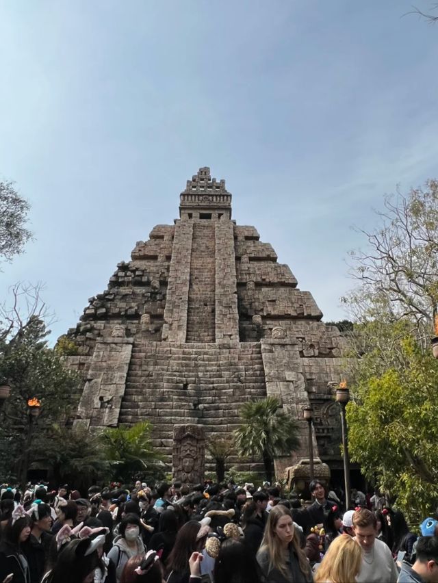 Dive into Disney Delight: The Tokyo DisneySea Experience